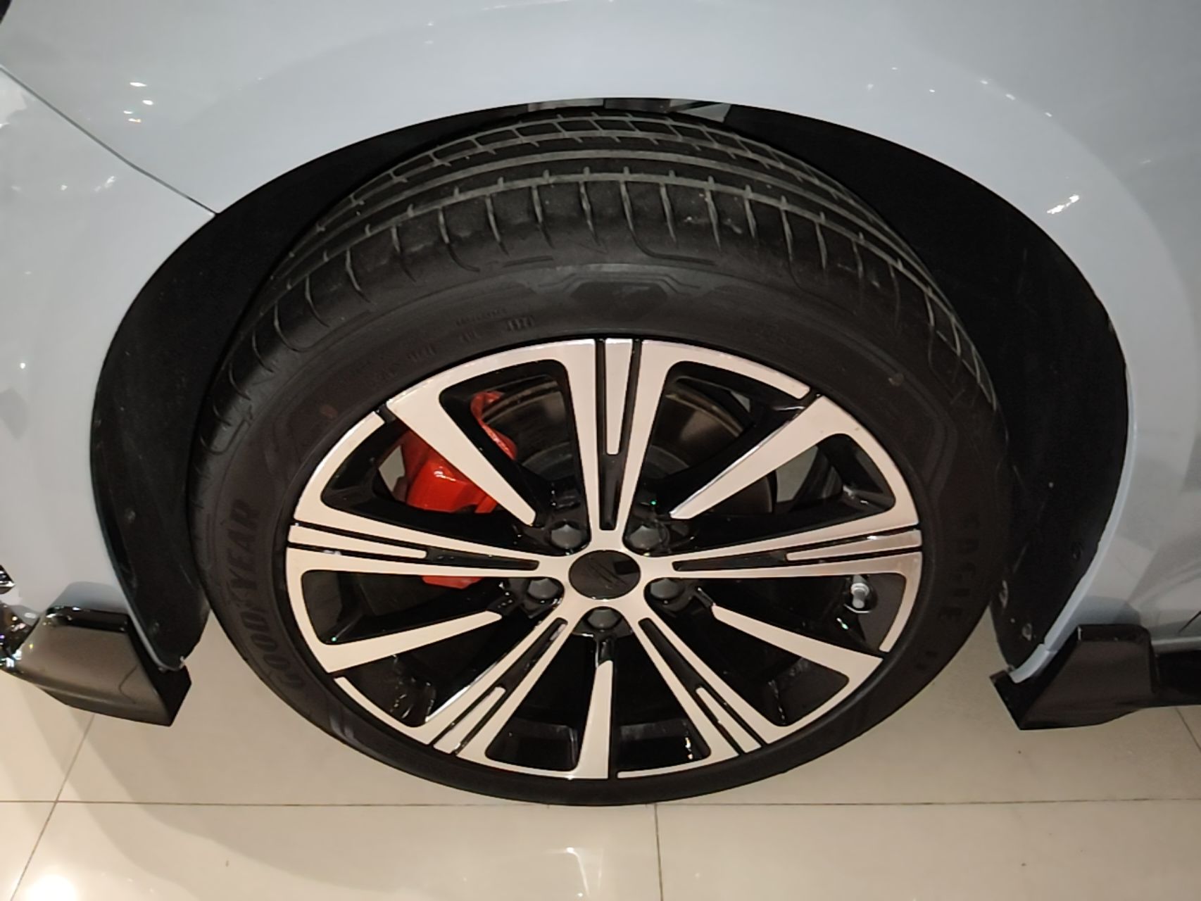 Geely Auto Preface 2025 Dongfang Yao 2.0TD Moonlight Edition — снимка 10
