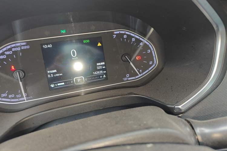 Used Chery Tiggo 5x 2017 1.5T DCT Elite Model Odometer Close Up