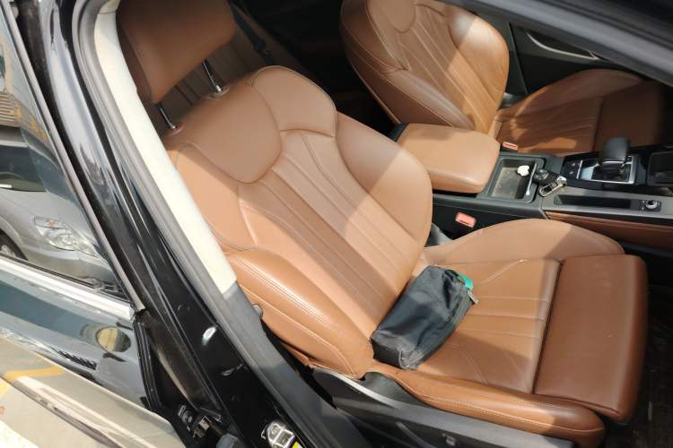 Used Audi Q5L 2022 40T Luxury Dynamic Model Right Front Seat