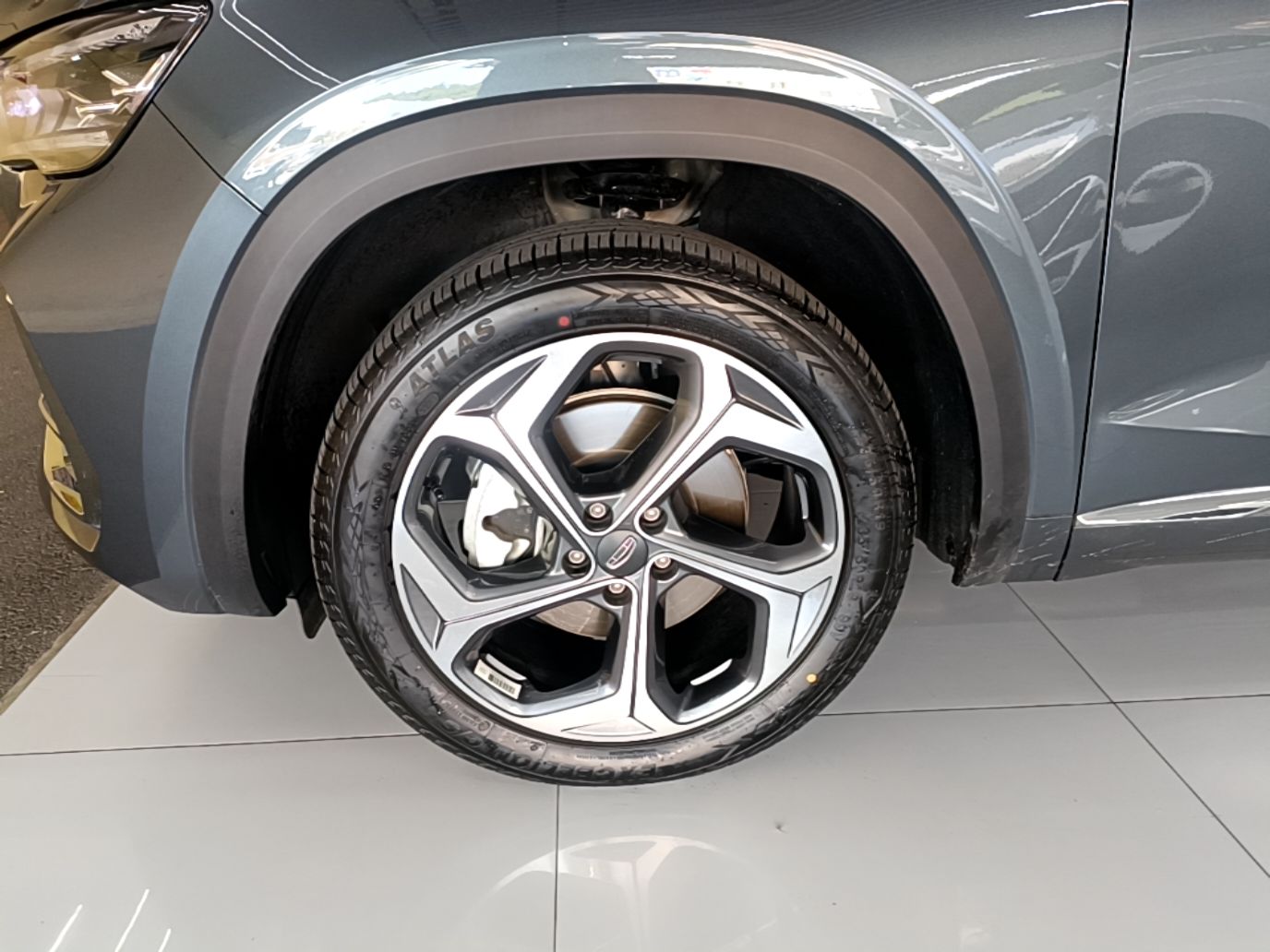 Geely Auto Monjaro L 2024 2.0TD DCT EVO Two-Wheel Drive Long-Range Version — снимка 10