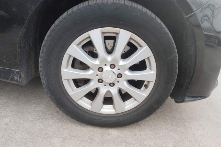 Used Mercedes-Benz R-Class 2010 R 350 L 4MATIC