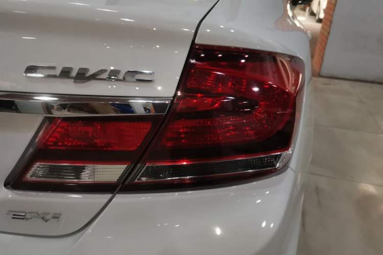 Used Honda Civic 2014 1.8L automatic comfort version