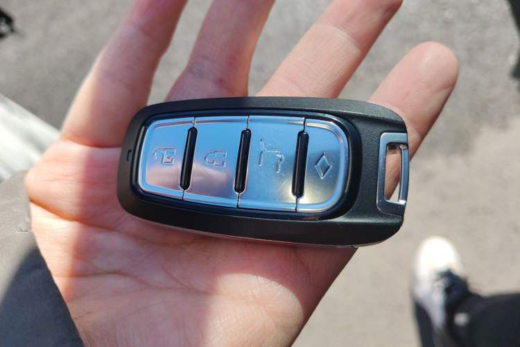 Used NETA V 2022 Long-Range Industry Custom Edition
