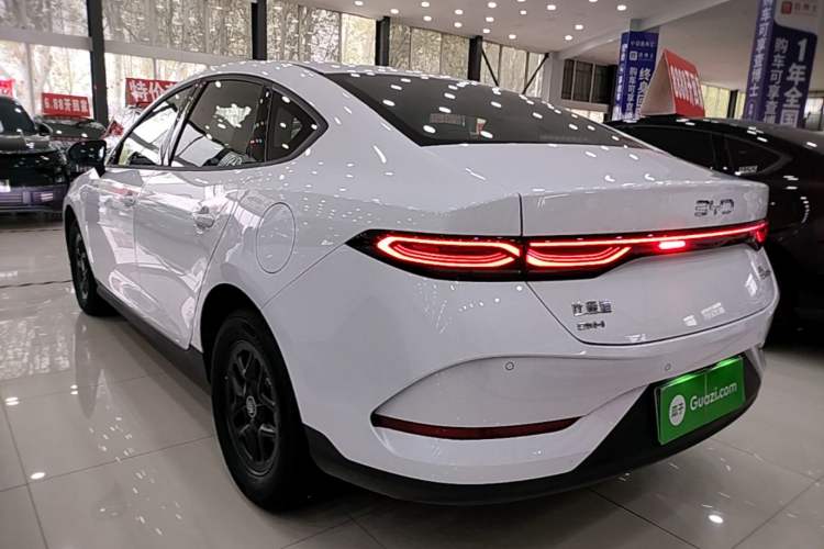 Used BYD Qin PLUS 2025 DM-i Smart Drive 55KM Leading Model