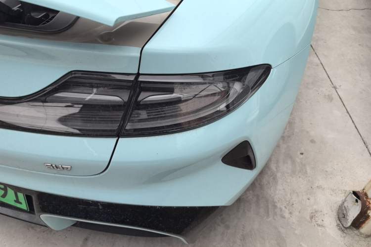 Used Xiaomi Auto SU7 2024 Rear-Drive Ultra-Long Range Advanced Pro-Level Intelligent Driving Version Exterior 3