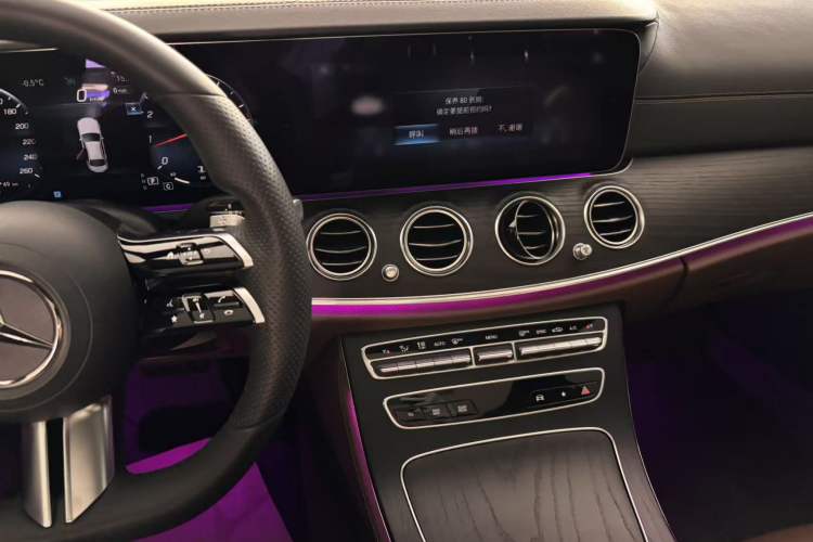 Used Mercedes-Benz E-Class 2022 Revised Version E 300 L Sporty and Stylish Edition
