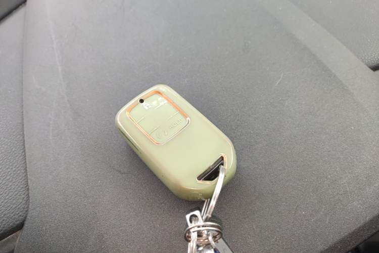 Used Honda Civic 2019 220TURBO CVT Power Edition China VI Emission Standard Vehicle Key