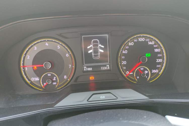 Used Volkswagen Lavida 2018 1.5L Automatic Comfort Edition China V Standard Odometer Close Up