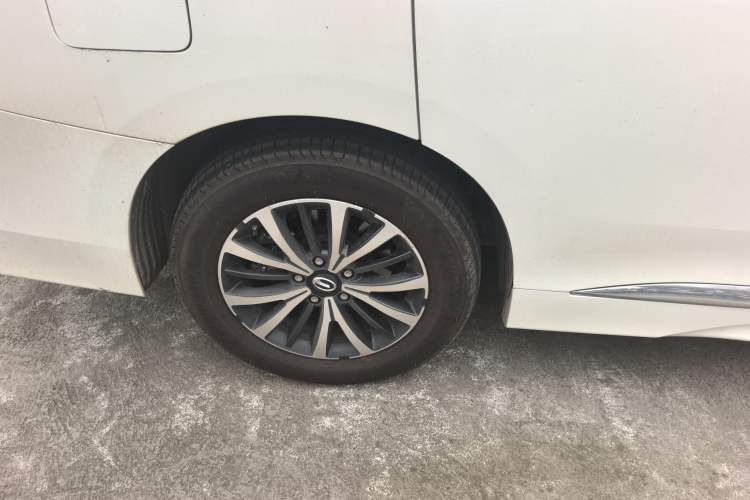 Used GAC Trumpchi M8 2021 Lingxiu Series 390T Deluxe Edition Exterior 5