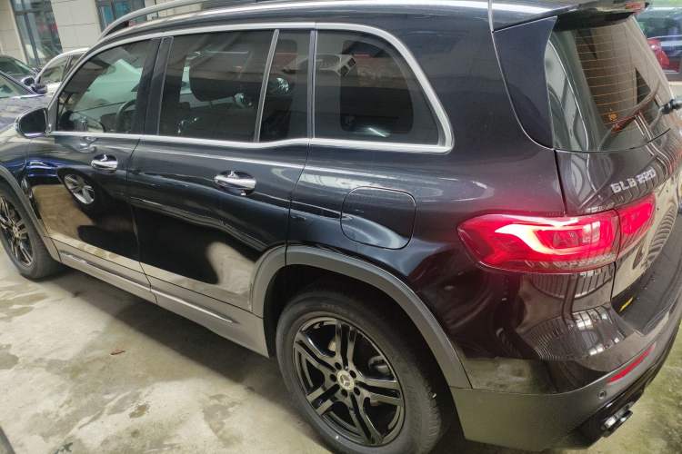 Used Mercedes-Benz GLB 2023 GLB 220 Sport Edition Rear Left 45 Deg