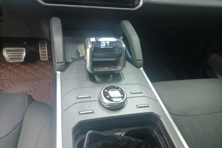 Used JETOUR Traveler C-DM 2024 C-DM 129KM Linye Edition Gear Lever