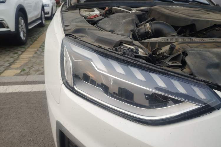 Used Audi A4L 2024 40 TFSI Fashion Dynamic Model Right Front Headlight