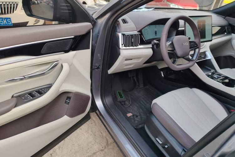 Used BYD Song PLUS New Energy 2025 DM-i 112KM Prestige Model