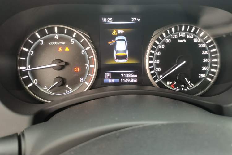 Used Infiniti Q50L 2018 2.0T Enjoyment Version China VI Standard