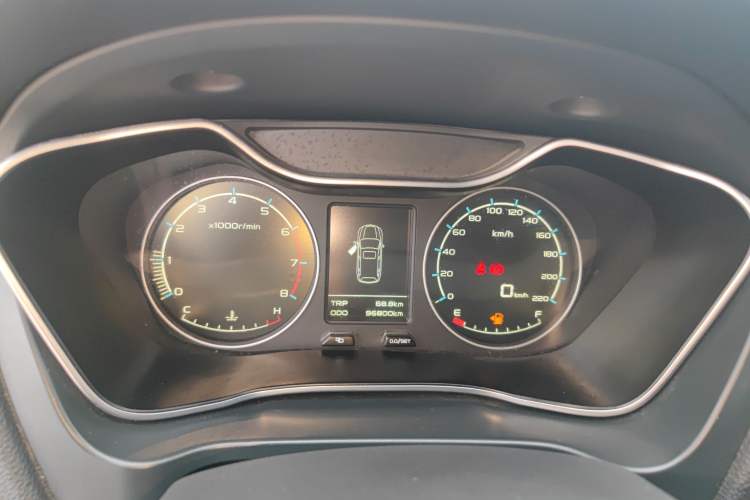 Used Geely Auto Vision X6 2016 1.8L Manual Luxury Model