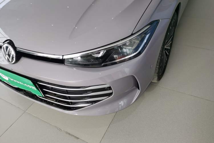 Used Volkswagen Passat 2025 Pro 380TSI Dragon Supreme Edition Left Front Headlight