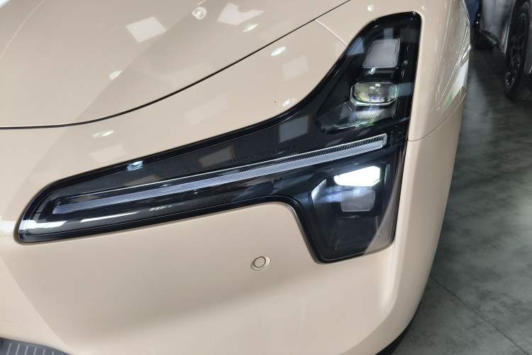 Used XPeng MONA M03 2024 620 with Ultra-Long Range
