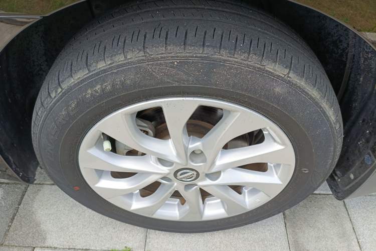 Used Nissan Sylphy 2022 Classic 1.6XL CVT Luxury Edition Exterior 4