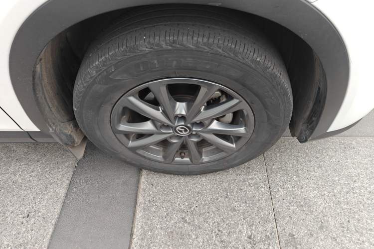 Used Mazda CX-4 2021 2.0L Automatic Two-Wheel Drive Blue Sky Dynamic Edition
