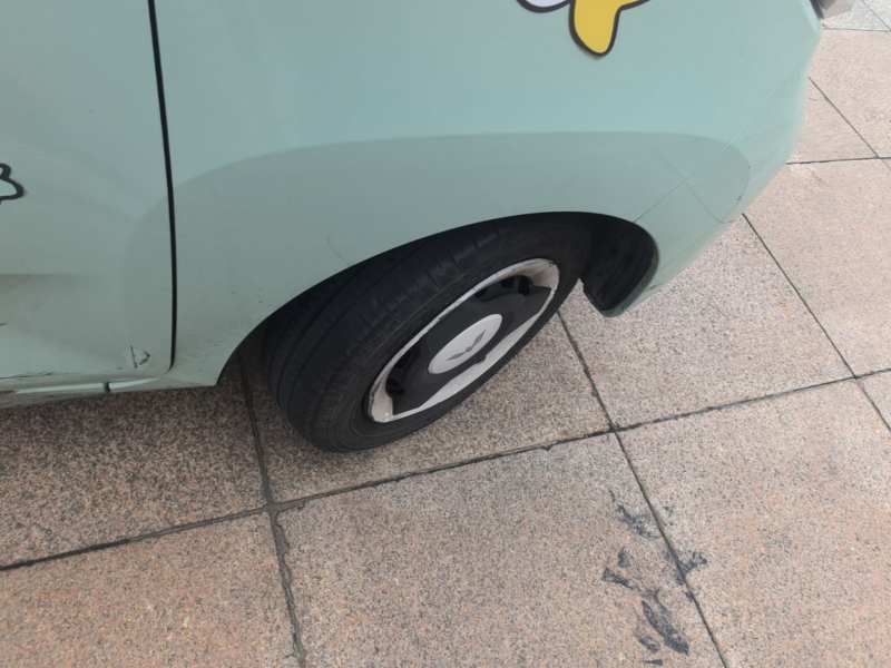 Used Wuling Hongguang MINIEV 2021 Macaron Fashion Edition Lithium-Ion Battery — 25