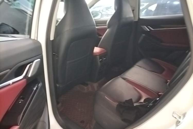 Used SOL QX 2021 300T DCT Prestige Smart Connectivity Version