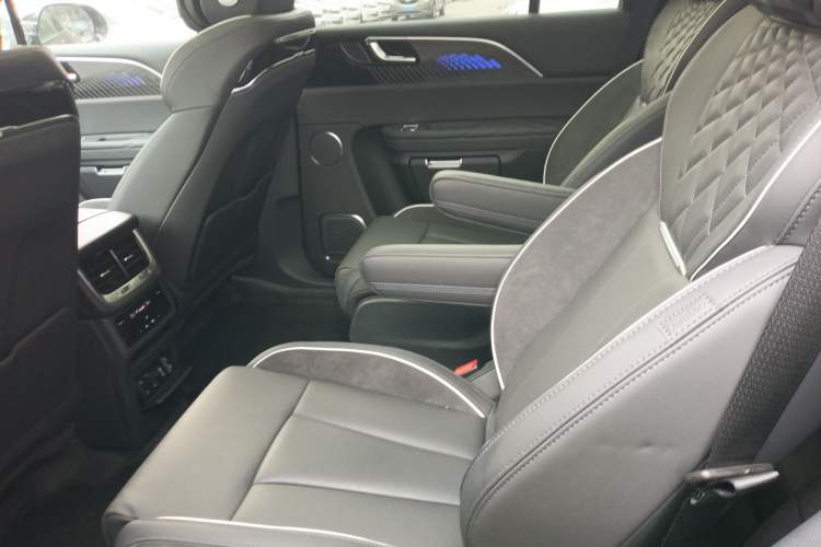 Used Hongqi E-HS9 2021 460 km Range Flagship Edition Six-Seater