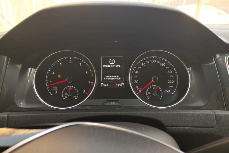 Used Volkswagen Golf 2020 200TSI DSG Comfortable and Ambitious Edition