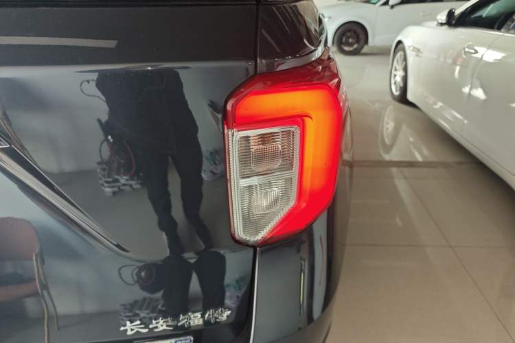 Used Ford Explorer 2020 EcoBoost 285 Rear-Drive Trend Edition 6 Seats