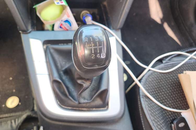 Used Hyundai Elantra (6th Generation / Lingdong) 2016 1.6L Manual ZhiXuan·Youth Edition
