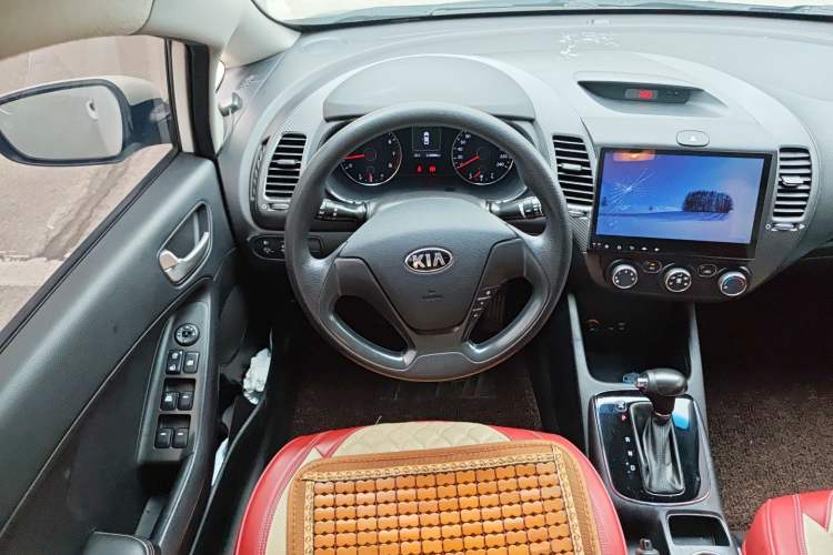 Used Kia K3 2016 1.6L Automatic GL
