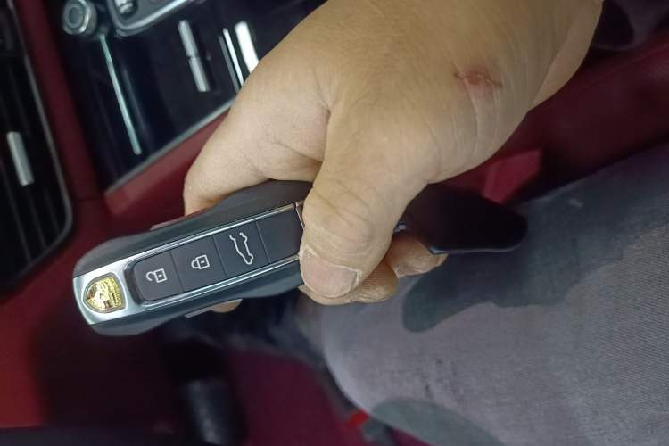 Used Porsche Cayenne E-Hybrid 2021 Cayenne E-Hybrid 2.0T