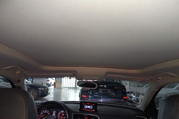 Used Audi Q3 2015 35 TFSI Comfort Model
