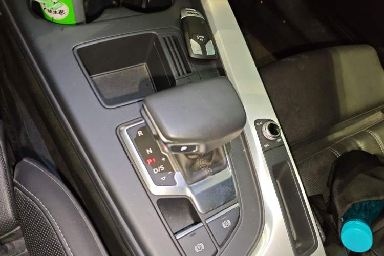 Used Audi A4L 2020 40 TFSI Fashion Dynamic Model