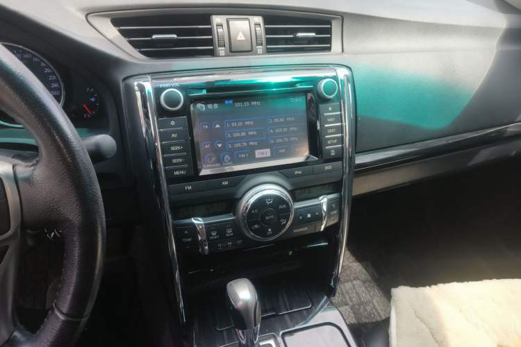 Used Toyota Reiz 2010 2.5V Fengdu Elite Edition Audio And AC Panel