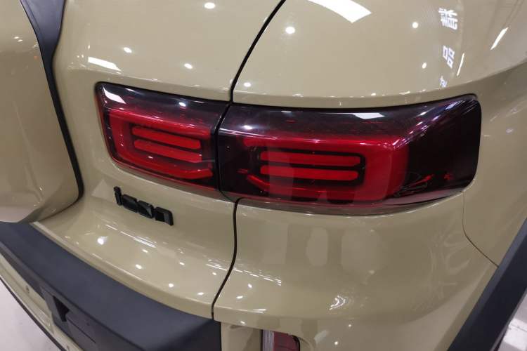 Used Geely Auto Cowboy 2025 1.5TD Fun-Offroad Version
