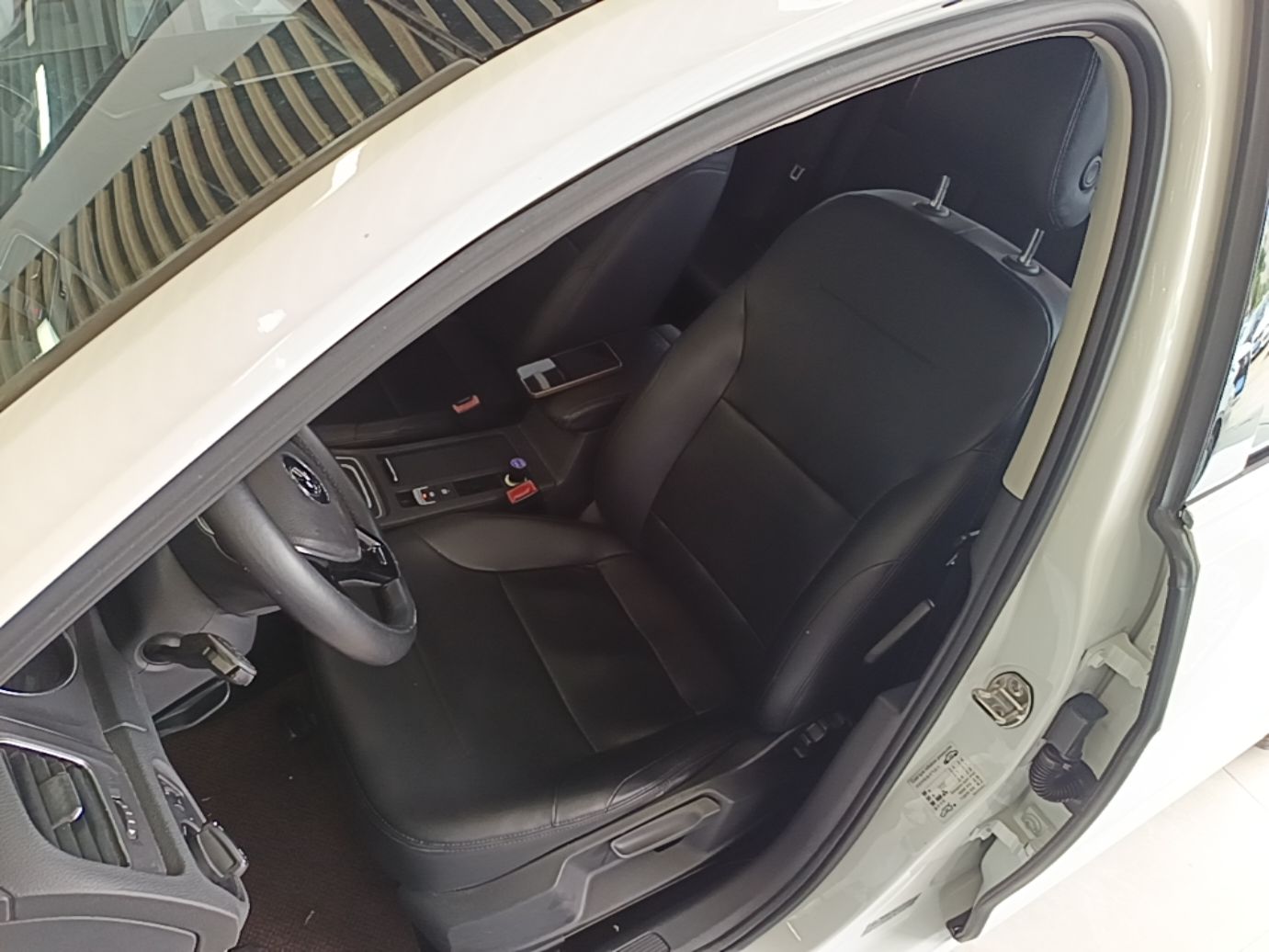 Avant de la voiture