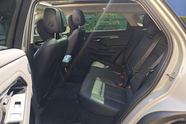 Used Land Rover Range Rover Evoque 2023 Aurora L 249 PS Collins Antique Bronze Special Edition