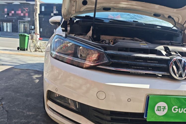 Used Volkswagen Touran 2018 Volkswagen Touran L 280TSI DSG Comfort Edition 7 Seats China V Emission Standard Right Front Headlight