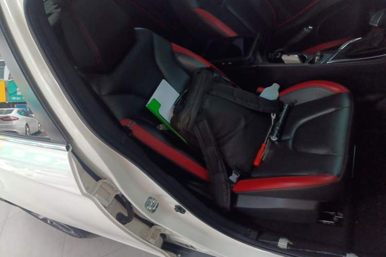 Used Venucia D60 2018 1.6L CVT Smart Connect Elite Edition
