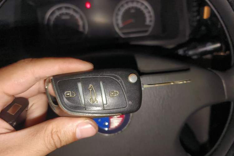 Used Geely Auto Ocean 2012 Energy-Saving Model 1.5L Manual Entry-Level Trim