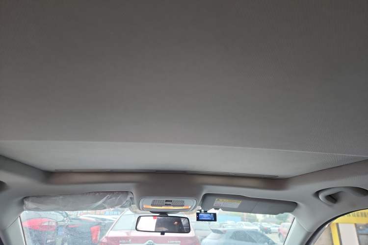 Used MG 5 2021 180 DVVT CVT Youthful Style Edition
