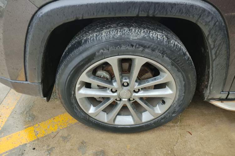 Used Jeep Grand Commander 2018 2.0T Four-Wheel Drive Prestige Edition China V