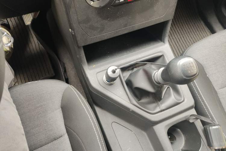 Used Wuling Hongguang PLUS 2020 1.5L Manual Standard Edition 5 Seats