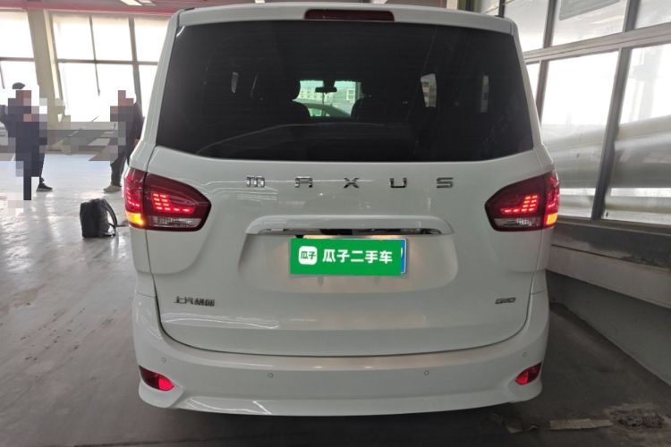 Used SAIC MAXUS G10 2023 Facelift 2.0L Manual Multi-Function Version Gasoline 7-Seater
