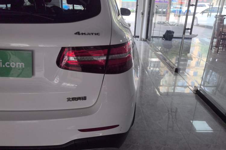 Used Mercedes-Benz GLC 2018 Facelift GLC 260 4MATIC Luxury Edition Right Rear Taillight