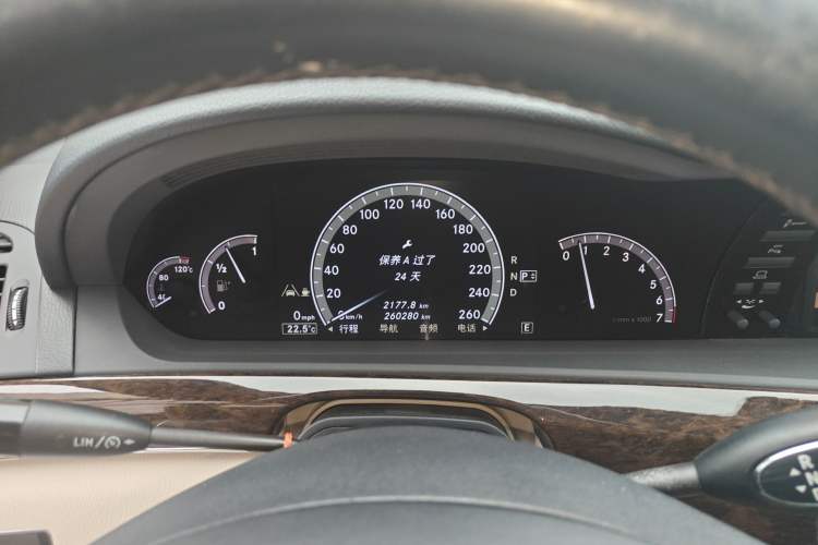 Used Mercedes-Benz S-Class 2010 S 300 L Business Model Instrument Cluster