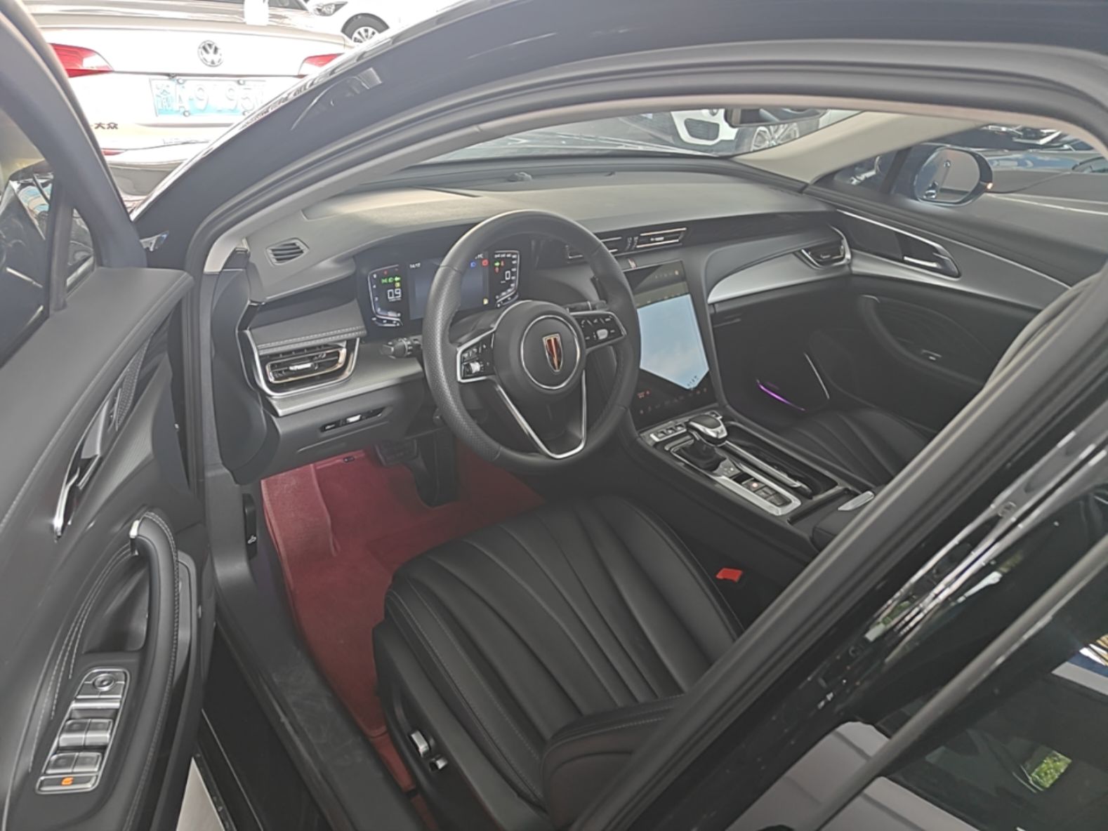 Hongqi H5 2024 1.5T DCT Smart Connect Flagship Edition - Chinese Trim Yun — снимка 18