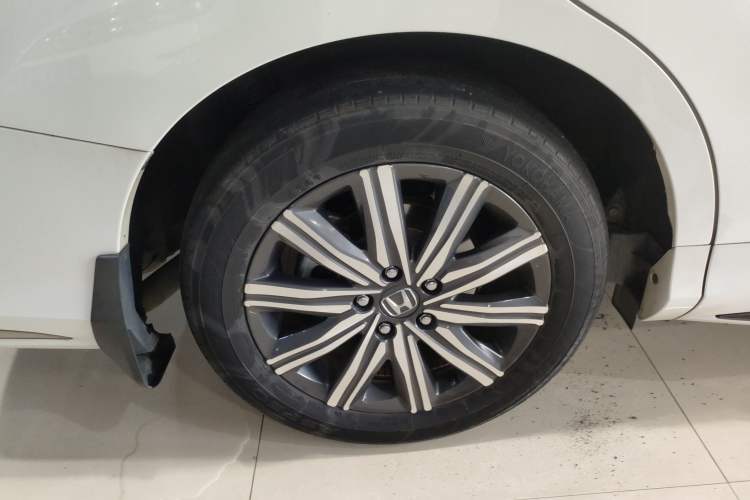 Used Honda Odyssey 2024 2.0L eHEV Sharp·Leading Edition Right Rear Wheel Hub