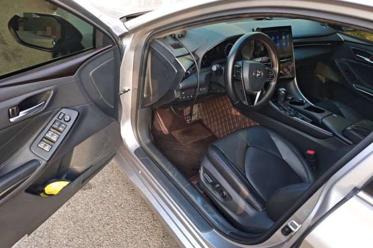 Used Toyota Avalon 2022 2.0L Luxury Edition Interior 3