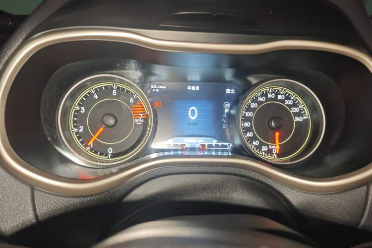 Used Jeep Cherokee 2017 2.0L Superior Edition